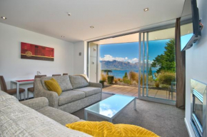 Lakeview Apartment